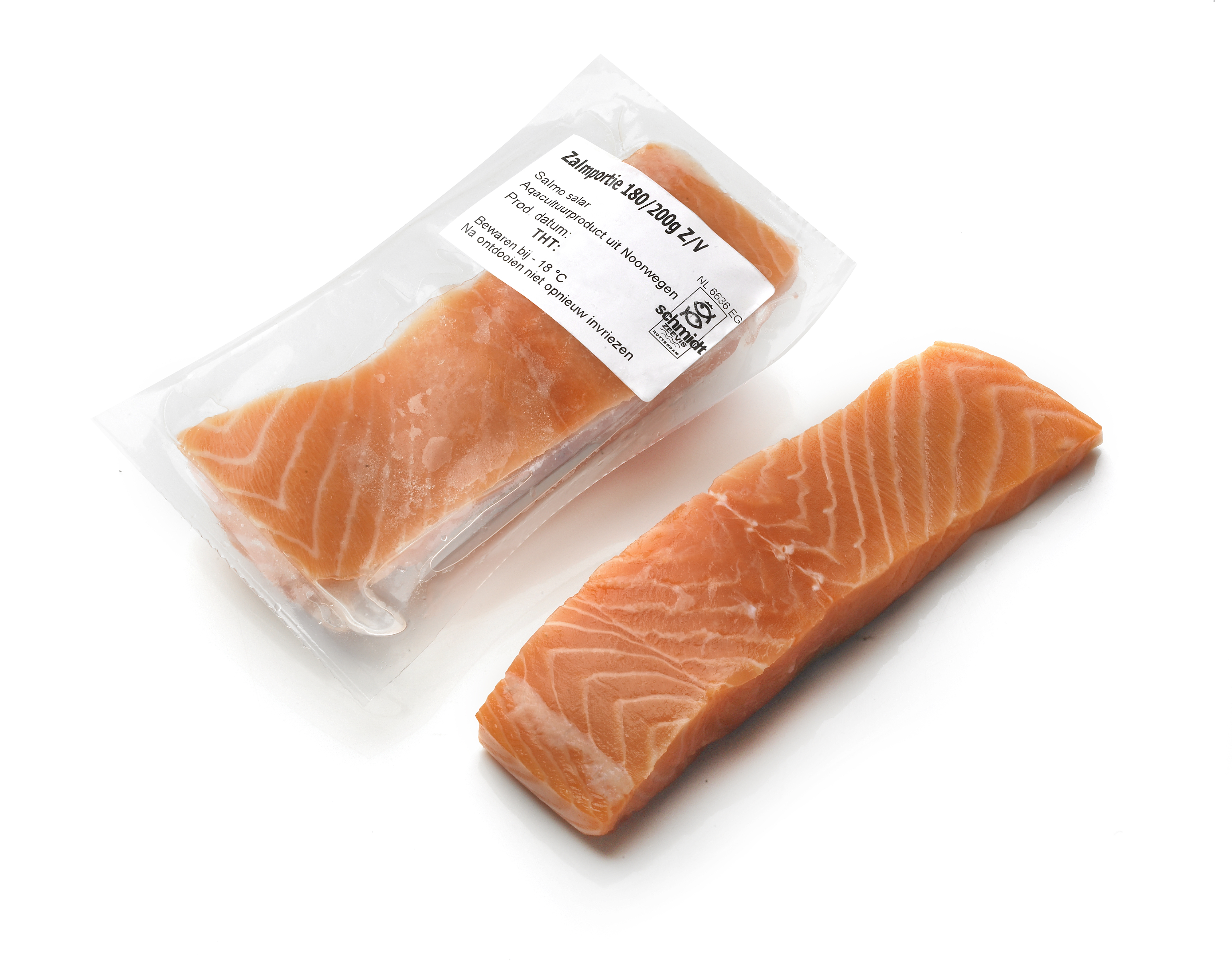 24293 Zalmfilet zonder vel 180 - 200 gram diepvries per kilo